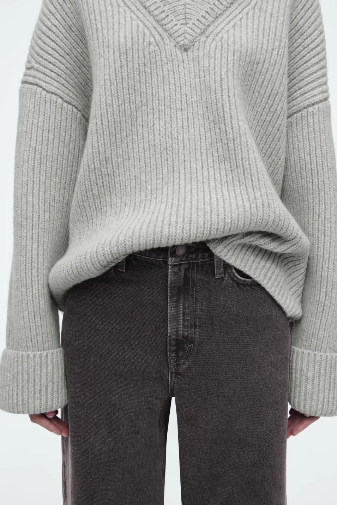 COS ARCH TAPERED JEANS-Women Jeans | Pants