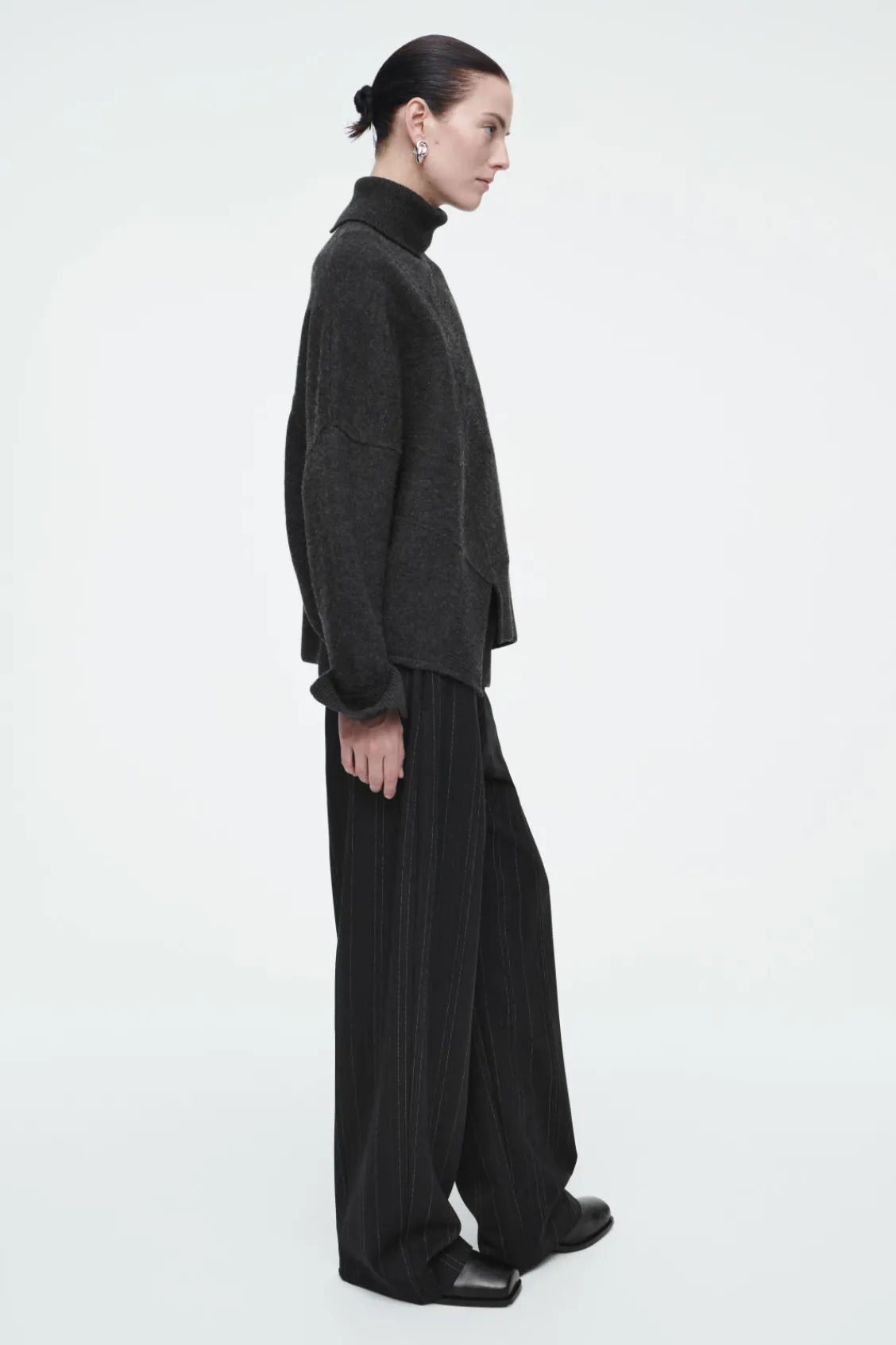 COS ASYMMETRIC MERINO WOOL SWEATER-Women Sweaters & Cardigans