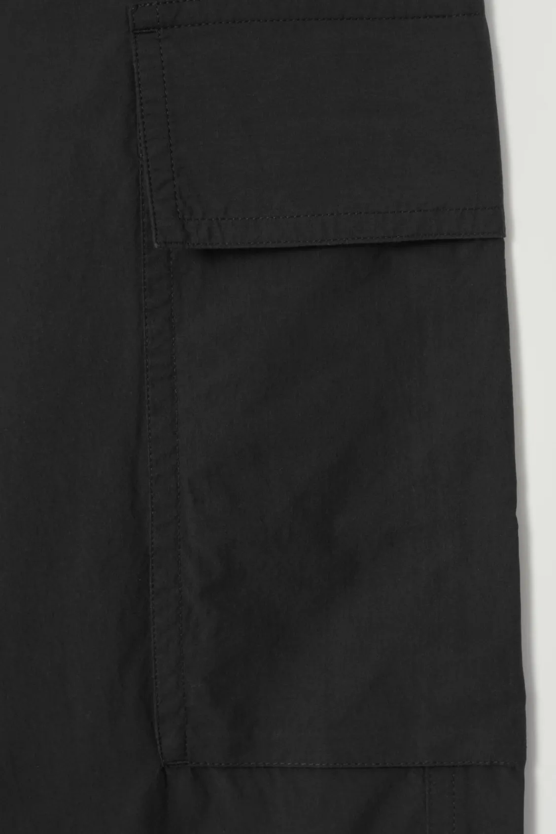 COS BELTED TECHNICAL COTTON CARGO PANTS- Pants