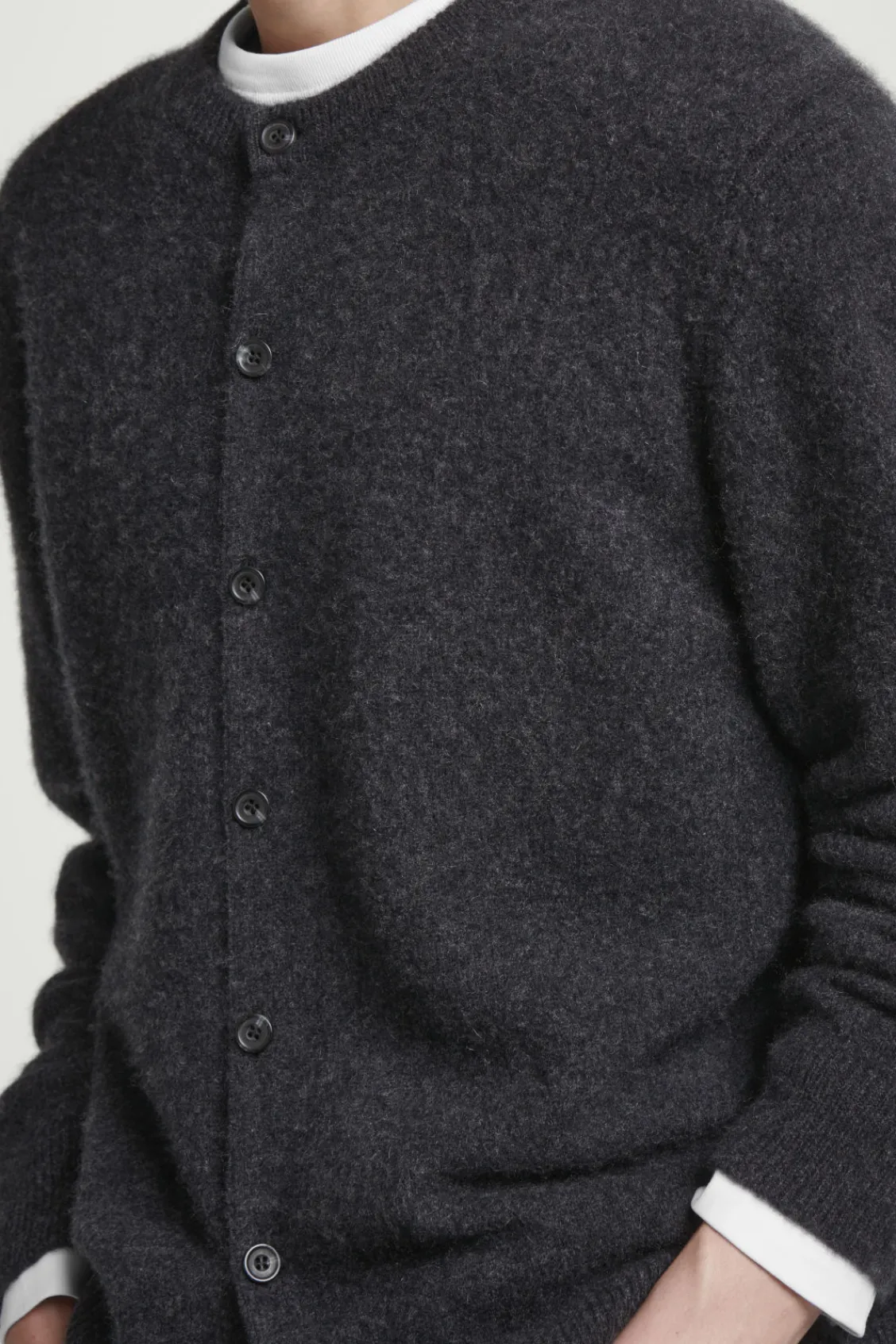 COS BOILED-CASHMERE CREW-NECK CARDIGAN- Cashmere | Sweaters & Cardigans