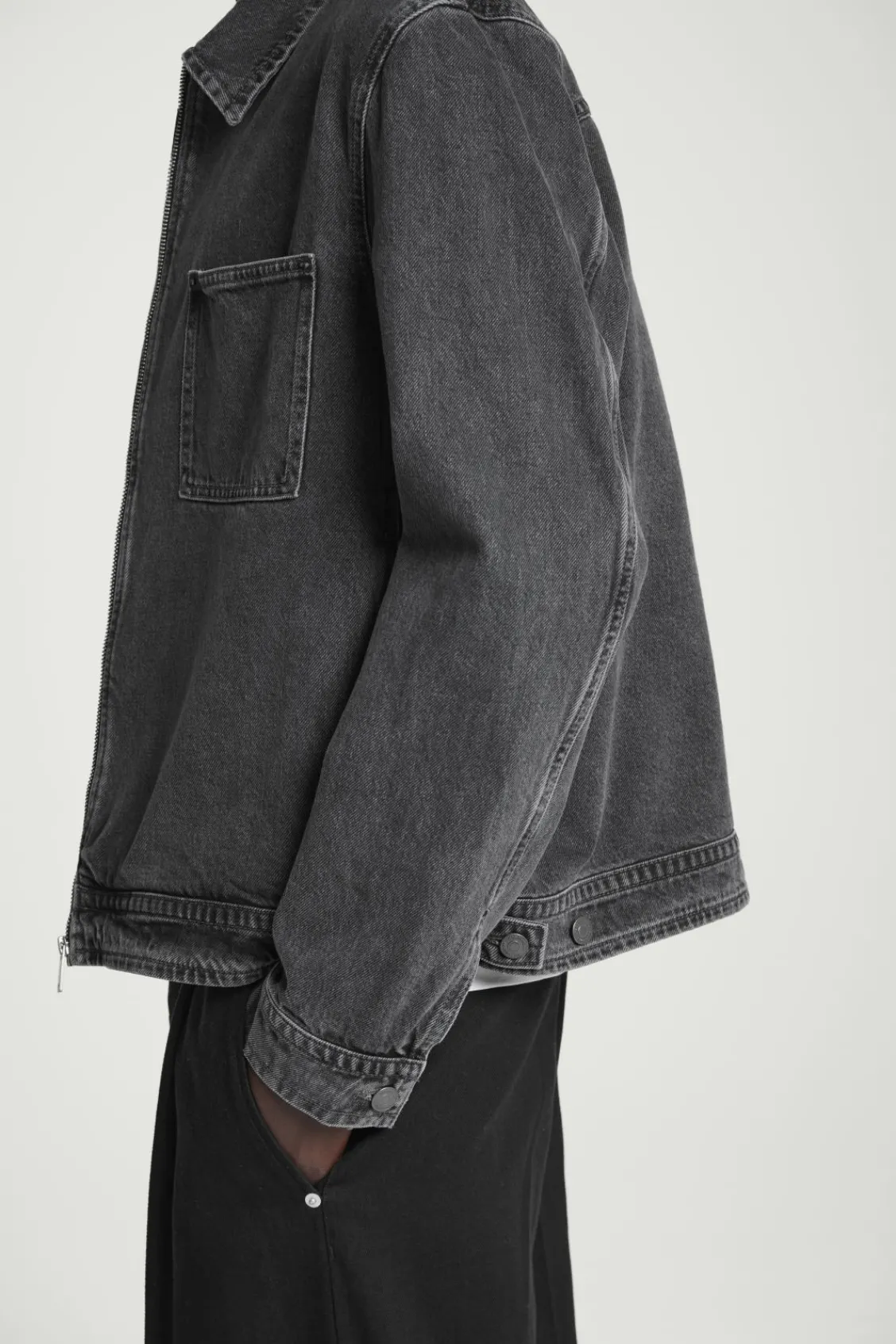COS BOXY DENIM ZIP-UP JACKET- Coats & Jackets