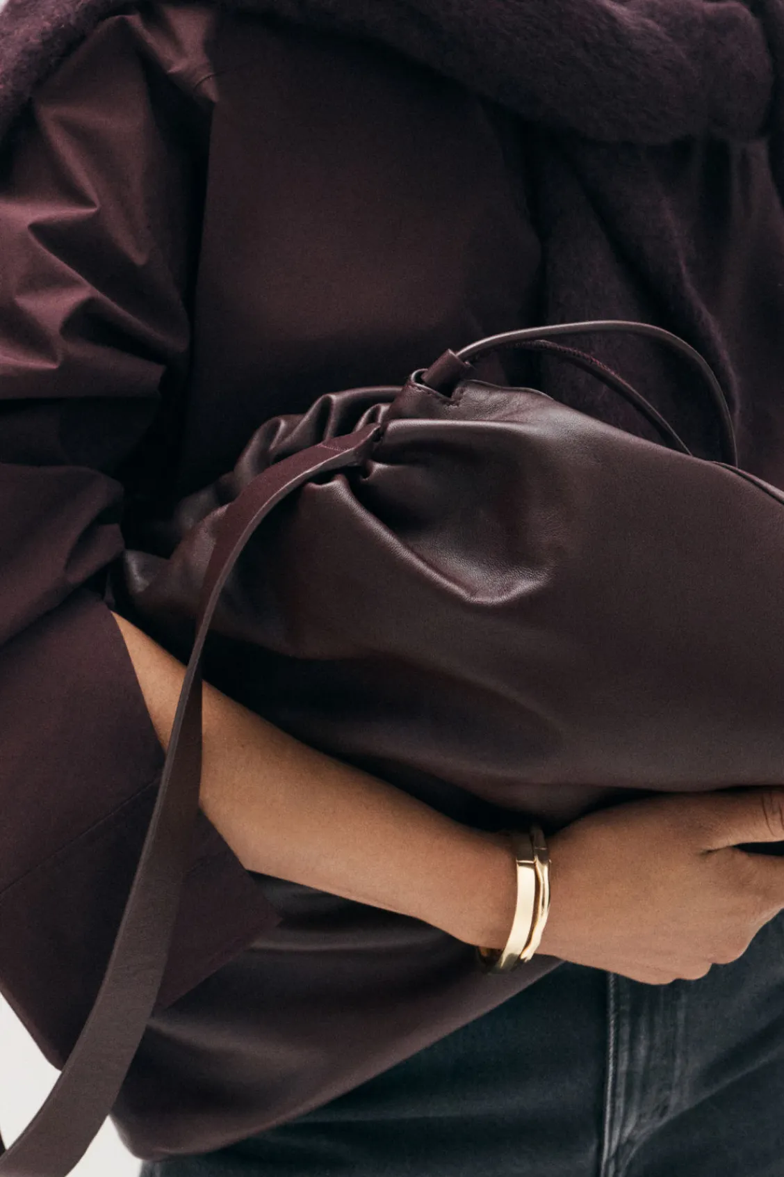 COS CAVATELLI CLUTCH - LEATHER-Women Bags