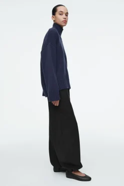 COS CHUNKY PURE CASHMERE TURTLENECK SWEATER-Women Cashmere | Sweaters & Cardigans