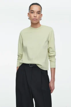COS CLEAN CUT REGULAR LONG-SLEEVED T-SHIRT-Women T-Shirts | Tops