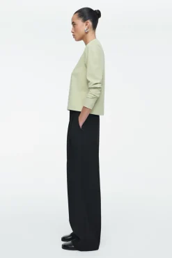 COS CLEAN CUT REGULAR LONG-SLEEVED T-SHIRT-Women T-Shirts | Tops