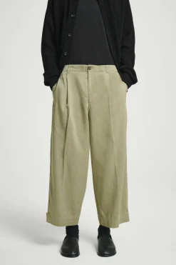 COS CROPPED BARREL-LEG PANTS- Pants