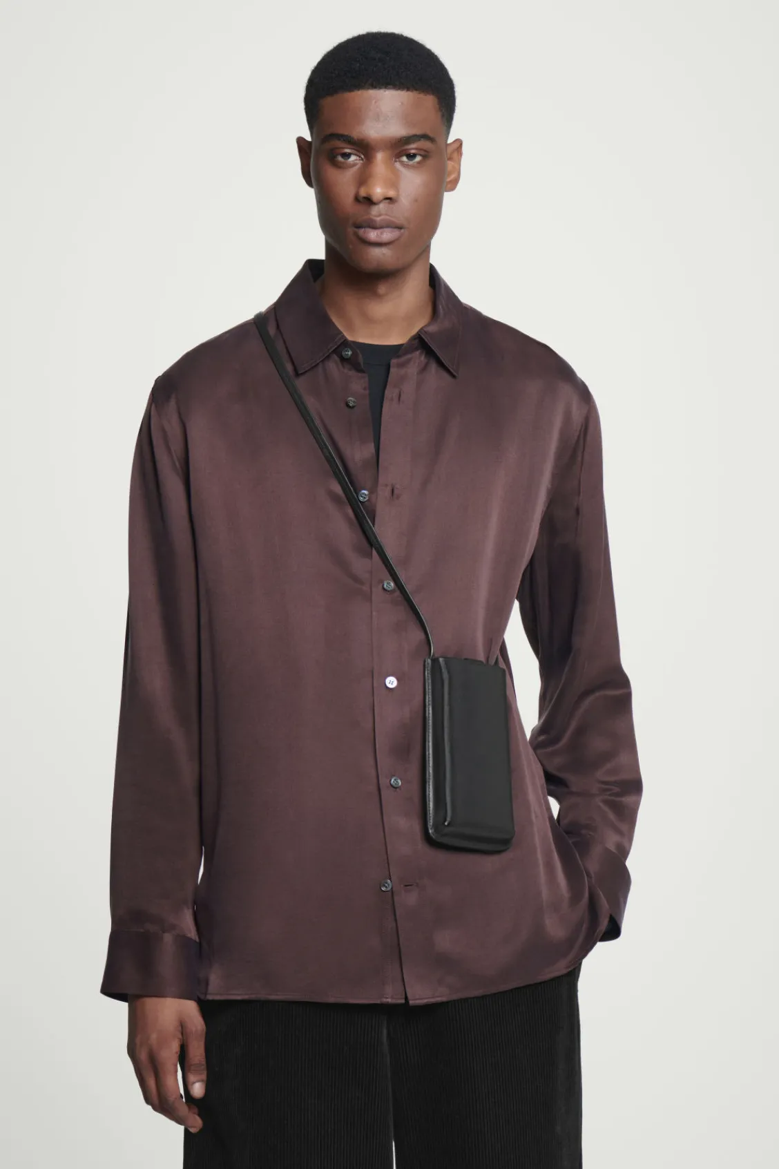 COS CROSSBODY PHONE POUCH - LEATHER-Women Bags
