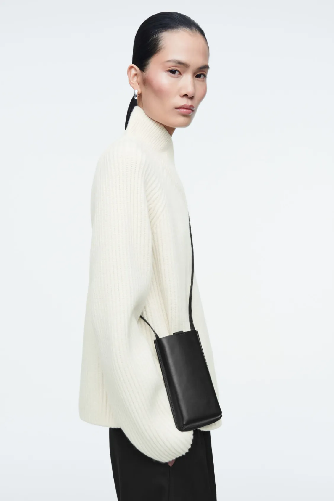 COS CROSSBODY PHONE POUCH - LEATHER-Women Bags