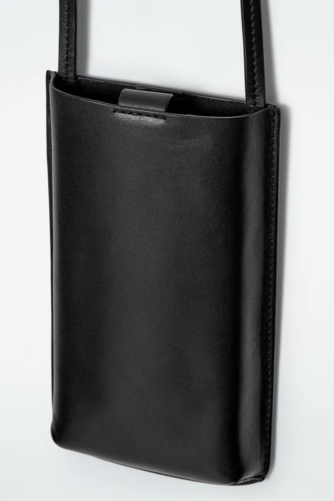 COS CROSSBODY PHONE POUCH - LEATHER-Women Bags