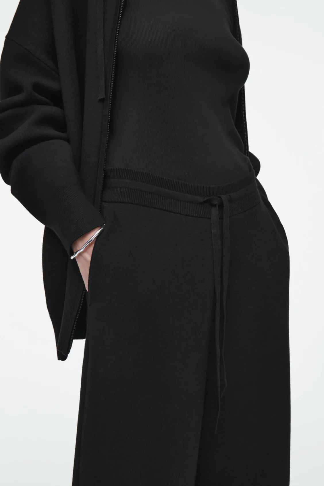COS DOUBLE-FACED KNITTED JOGGERS-Women Pants | Sweaters & Cardigans