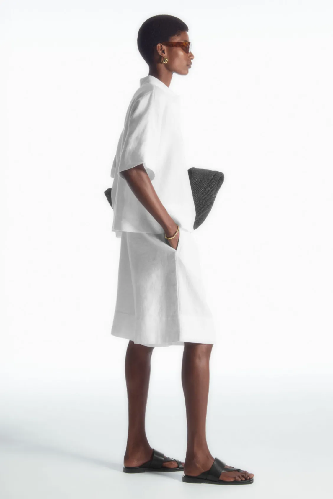 COS ELASTICATED LINEN SHORTS-Women Pants