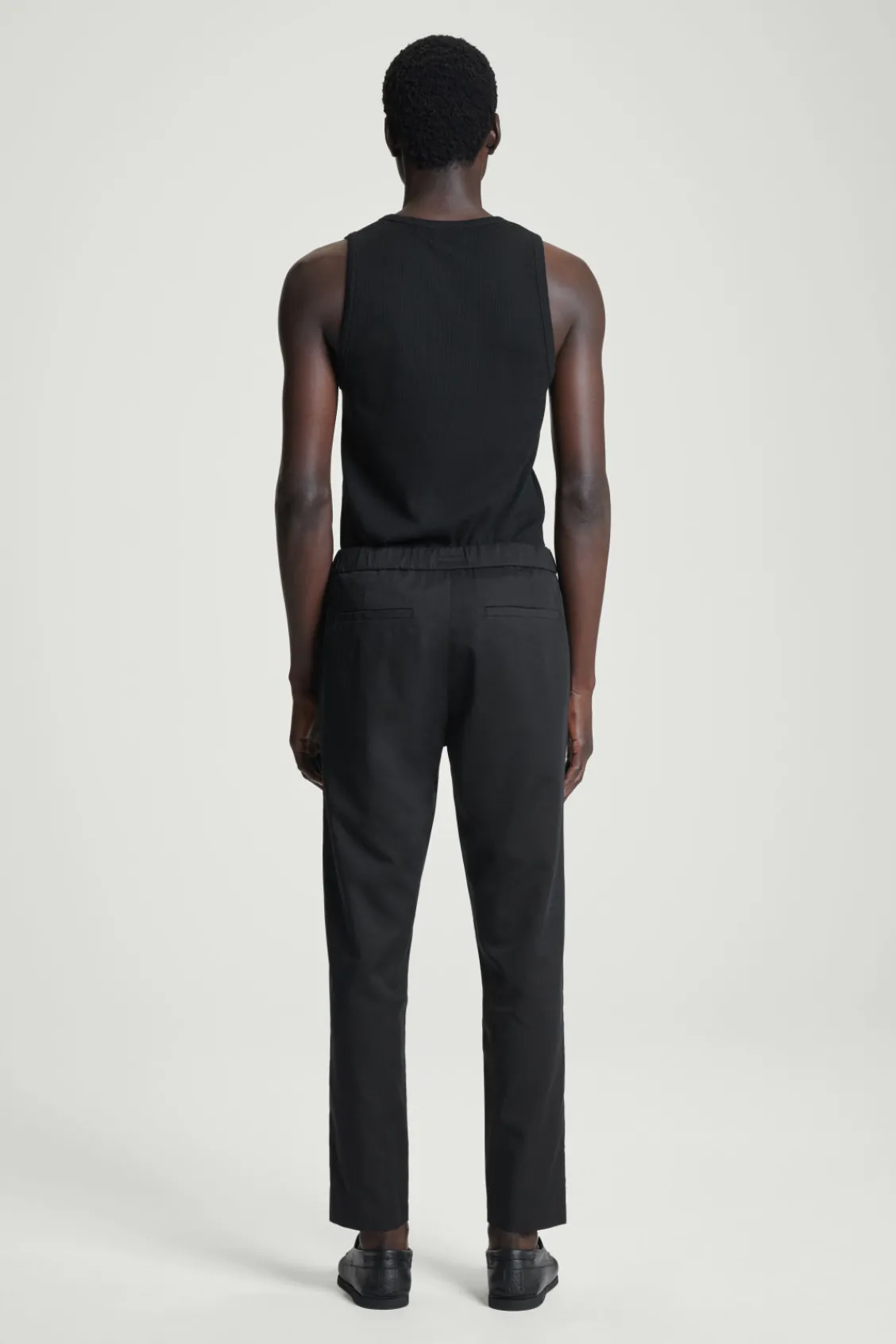 COS ELASTICATED TAPERED TWILL PANTS- Pants