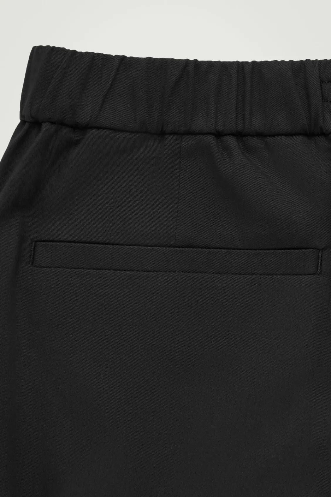 COS ELASTICATED TAPERED TWILL PANTS- Pants