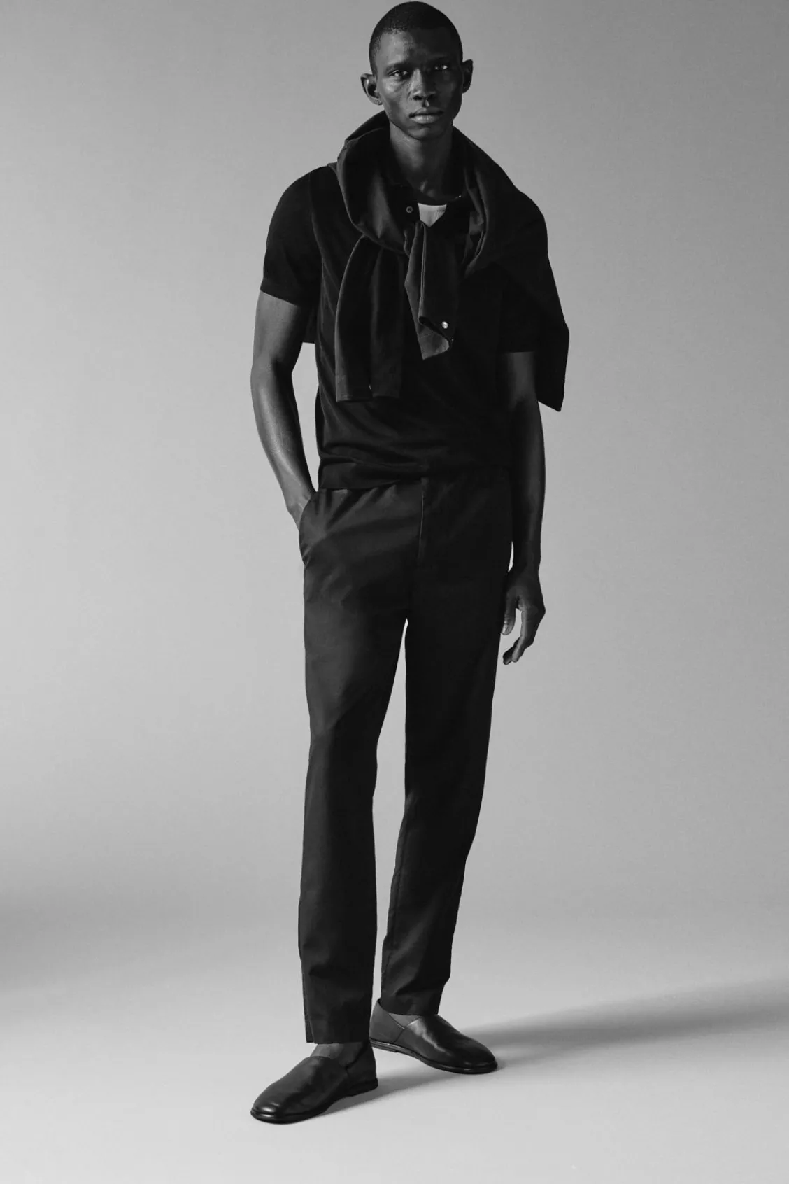 COS ELASTICATED TAPERED TWILL PANTS- Pants