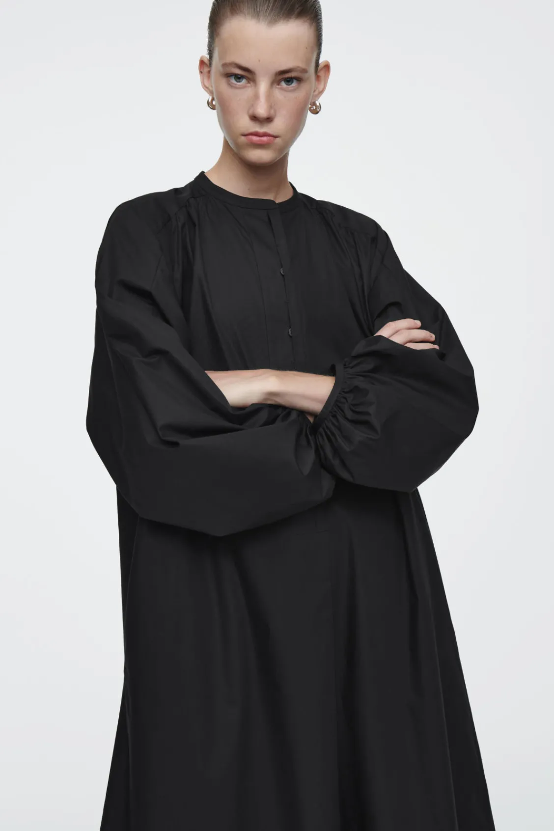 COS GATHERED BALLOON-SLEEVE MIDI DRESS-Women Dresses & Jumpsuits