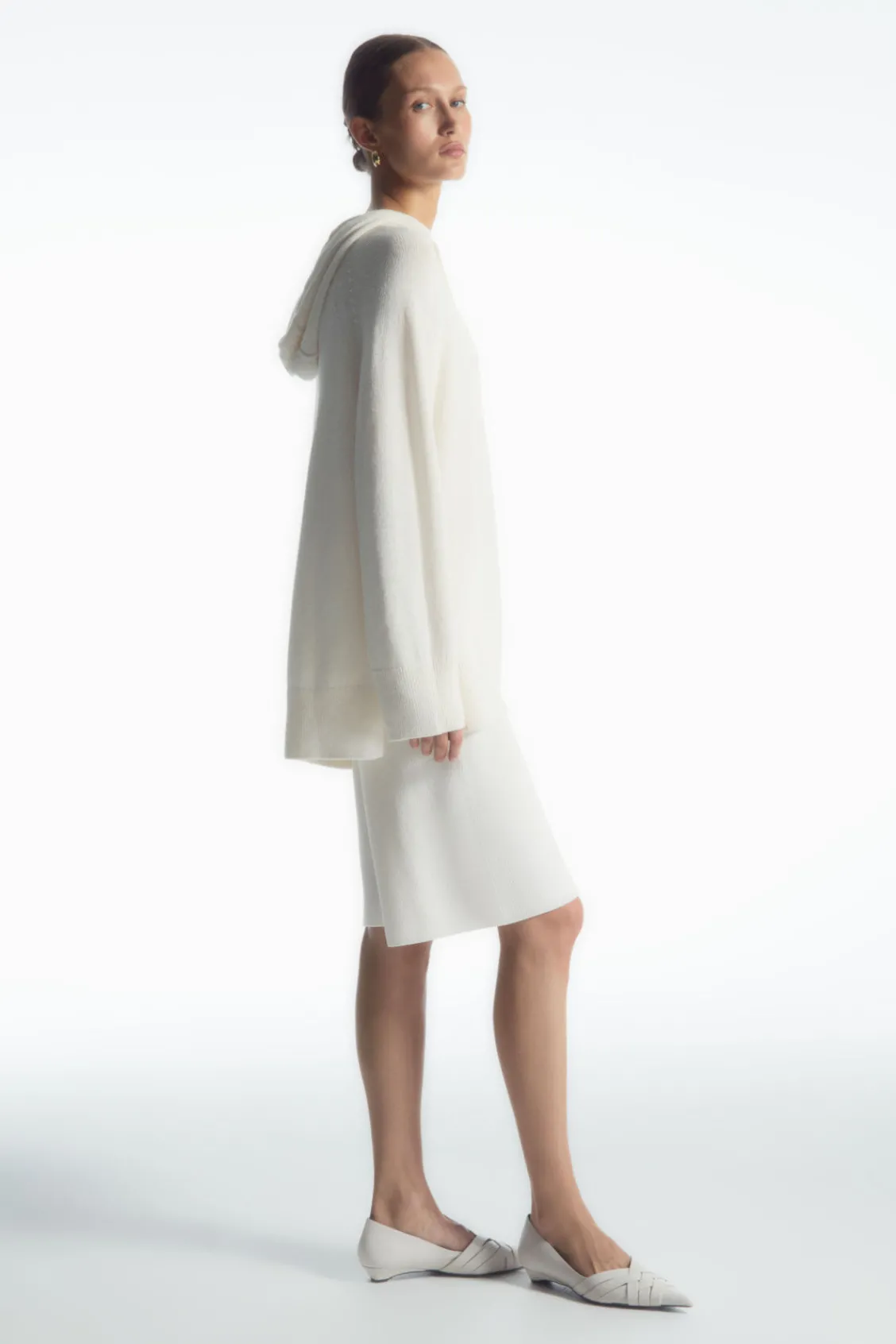 COS KNITTED LINEN-BLEND HOODIE-Women Tops | Sweaters & Cardigans