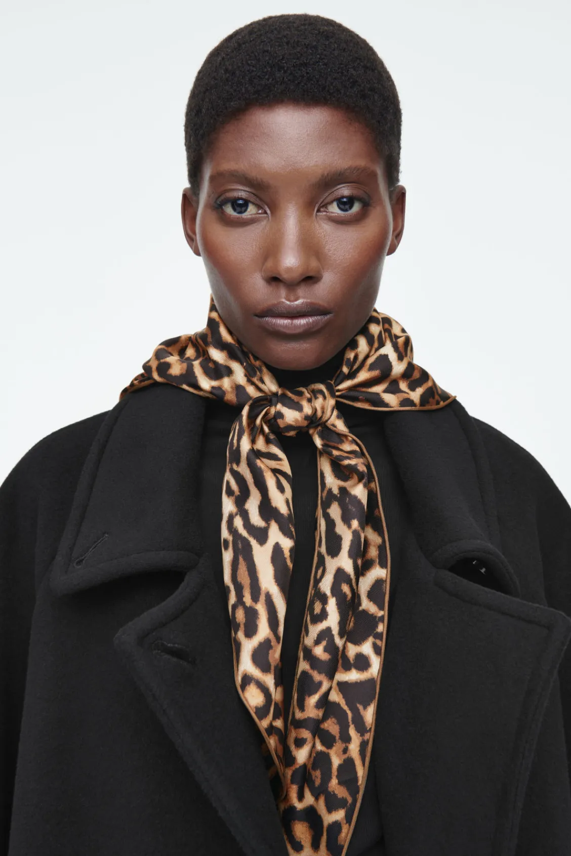 COS -PRINT SILK TRIANGLE SCARF-Women Hats & Scarves