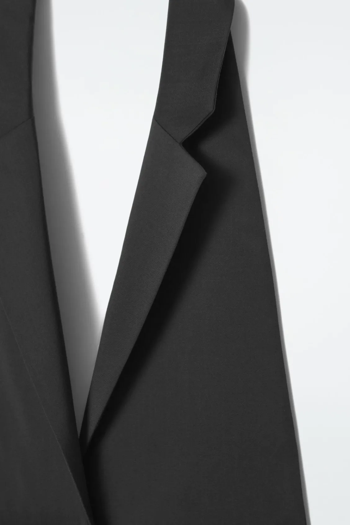 COS LONGLINE BACKLESS WOOL VEST-Women Capes & Hybrids | Tops