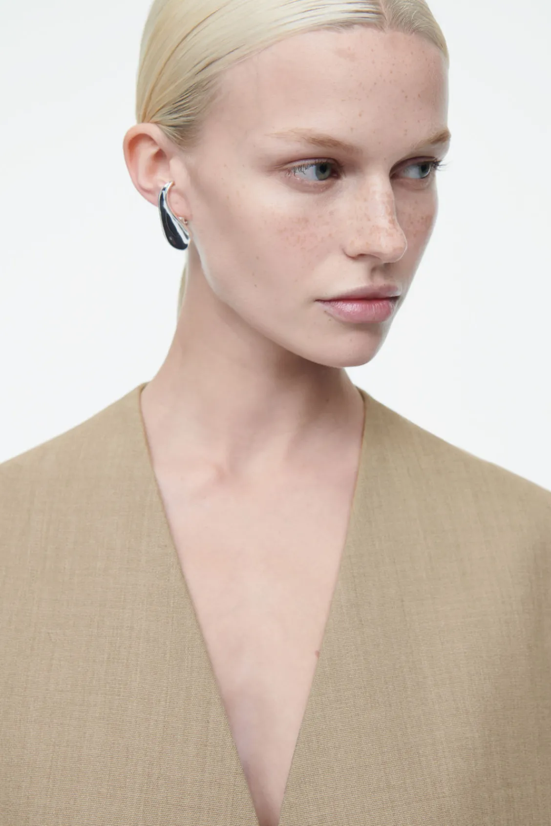 COS LONGLINE WOOL-BLEND TWILL VEST-Women Vests & Tailoring | Tops