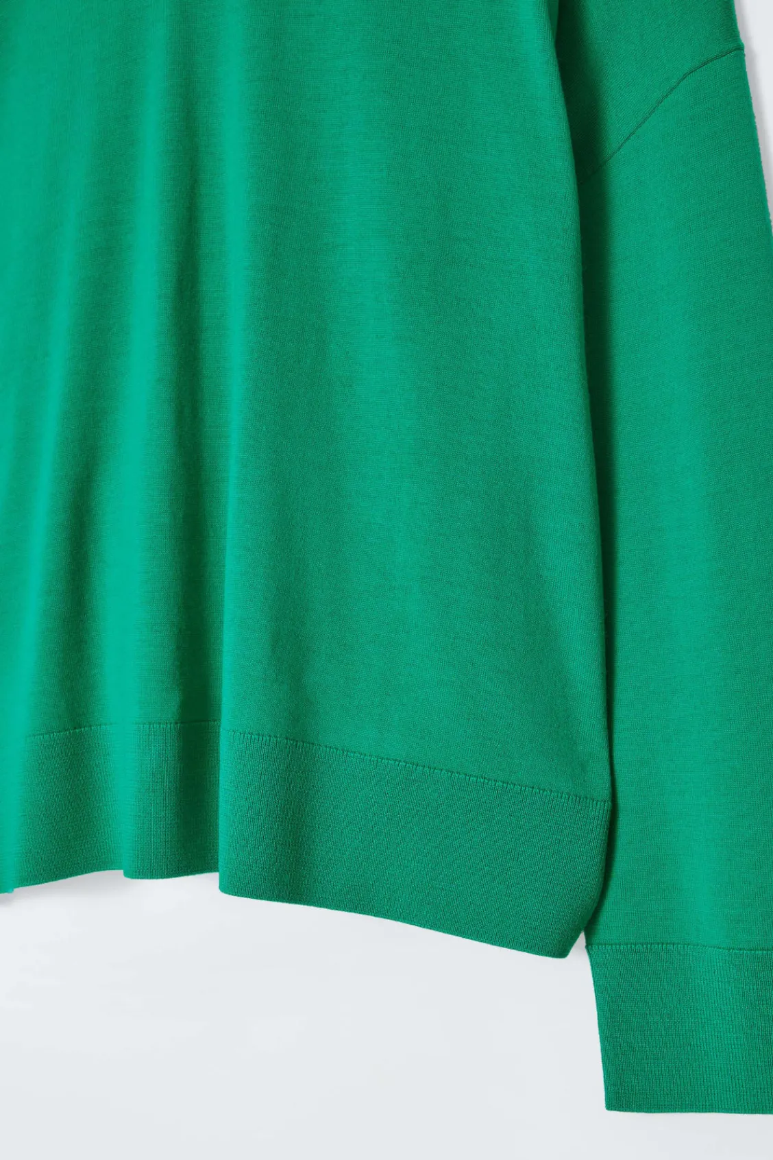 COS MERINO WOOL TURTLENECK SWEATER-Women Sweaters & Cardigans