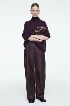 COS MINI CAVATELLI CLUTCH - LEATHER-Women Bags