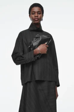 COS MINI CAVATELLI CLUTCH - LEATHER-Women Bags