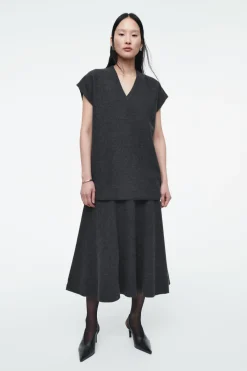 COS OVERSIZED BOILED-WOOL TANK-Women Tops | Sweaters & Cardigans