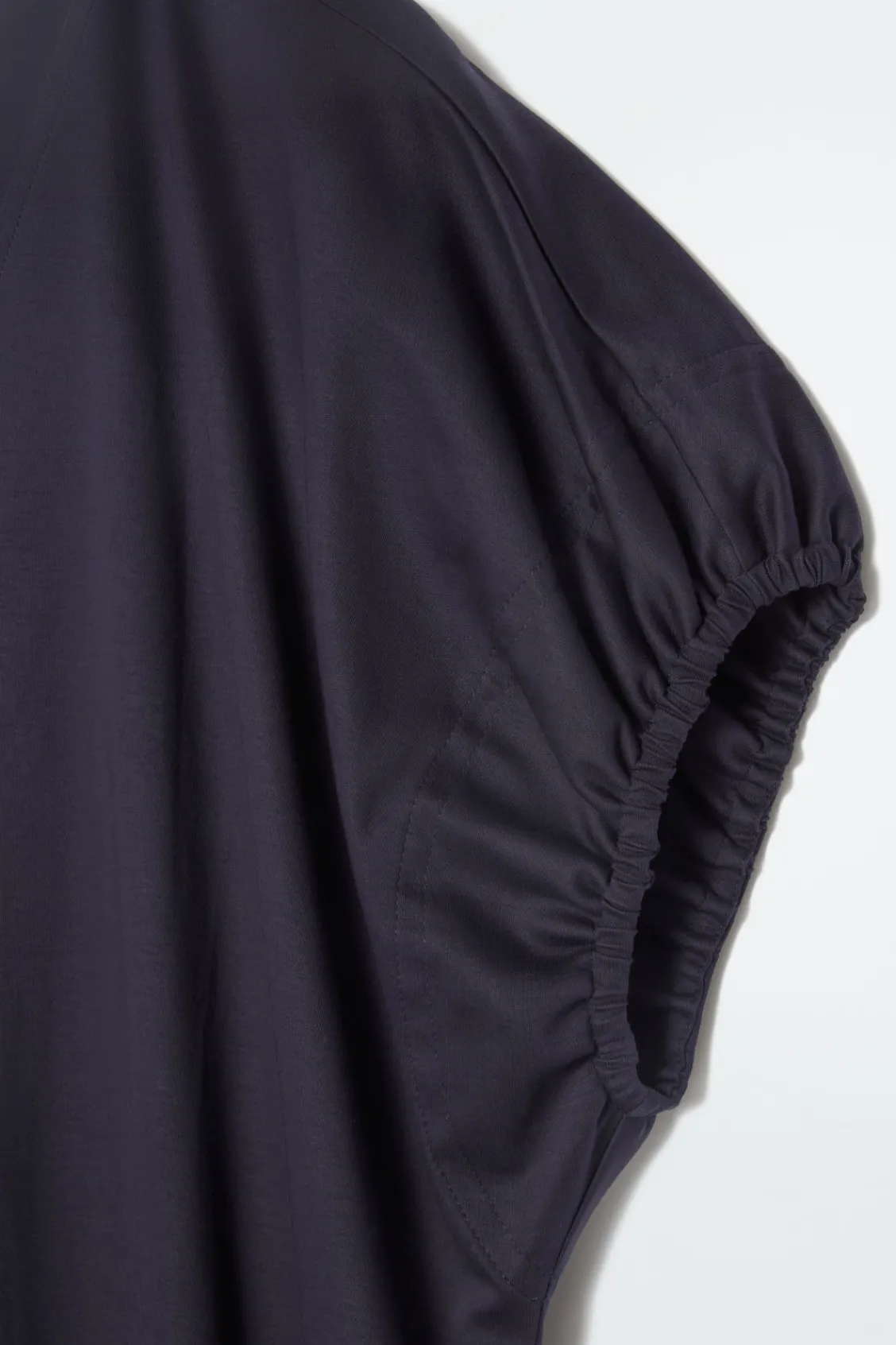 COS OVERSIZED RUCHED-SLEEVE V-NECK DRESS-Women Dresses & Jumpsuits