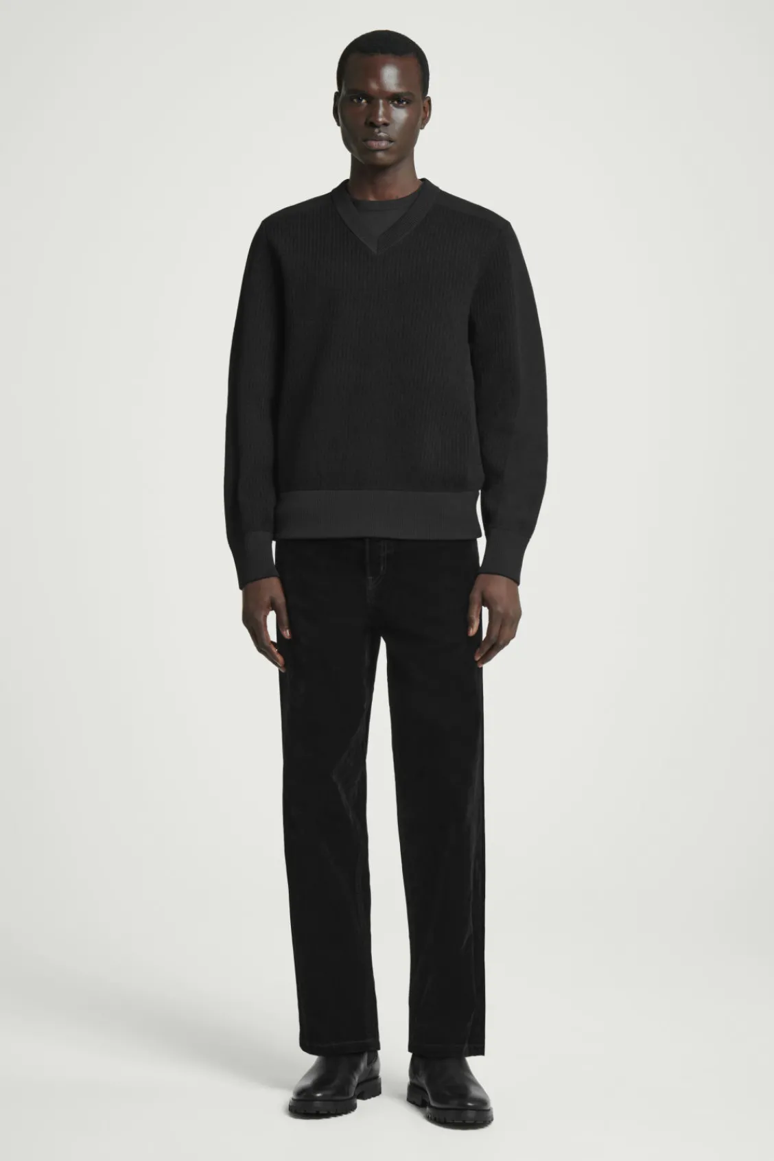 COS PANELLED WOOL V-NECK JUMPER- Sweaters & Cardigans