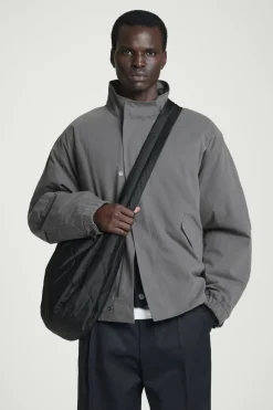 COS QUILTED CROSSBODY MESSENGER - NYLON- Bags & Wallets