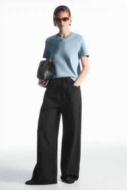 COS REGULAR BOXY V-NECK T-SHIRT-Women T-Shirts | Tops