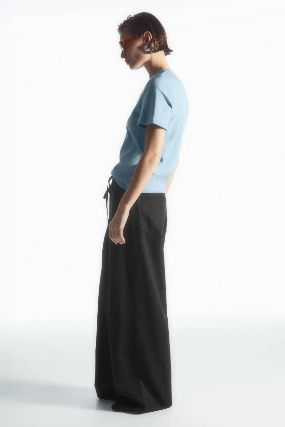 COS REGULAR BOXY V-NECK T-SHIRT-Women T-Shirts | Tops