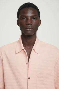 COS REGULAR SEERSUCKER COTTON SHORT-SLEEVED SHIRT- Shirts