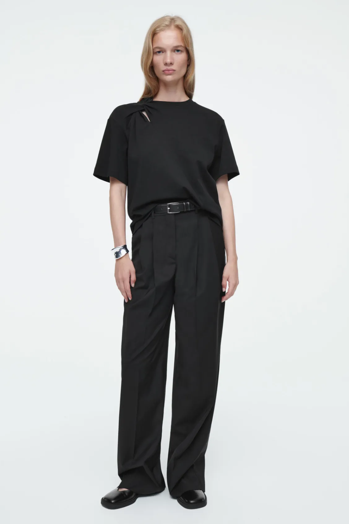 COS REGULAR TWIST-NECK T-SHIRT-Women Tops
