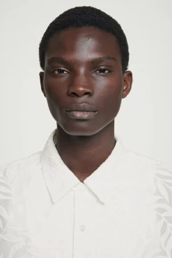COS RELAXED BRODERIE-ANGLAISE COTTON SHIRT- Shirts