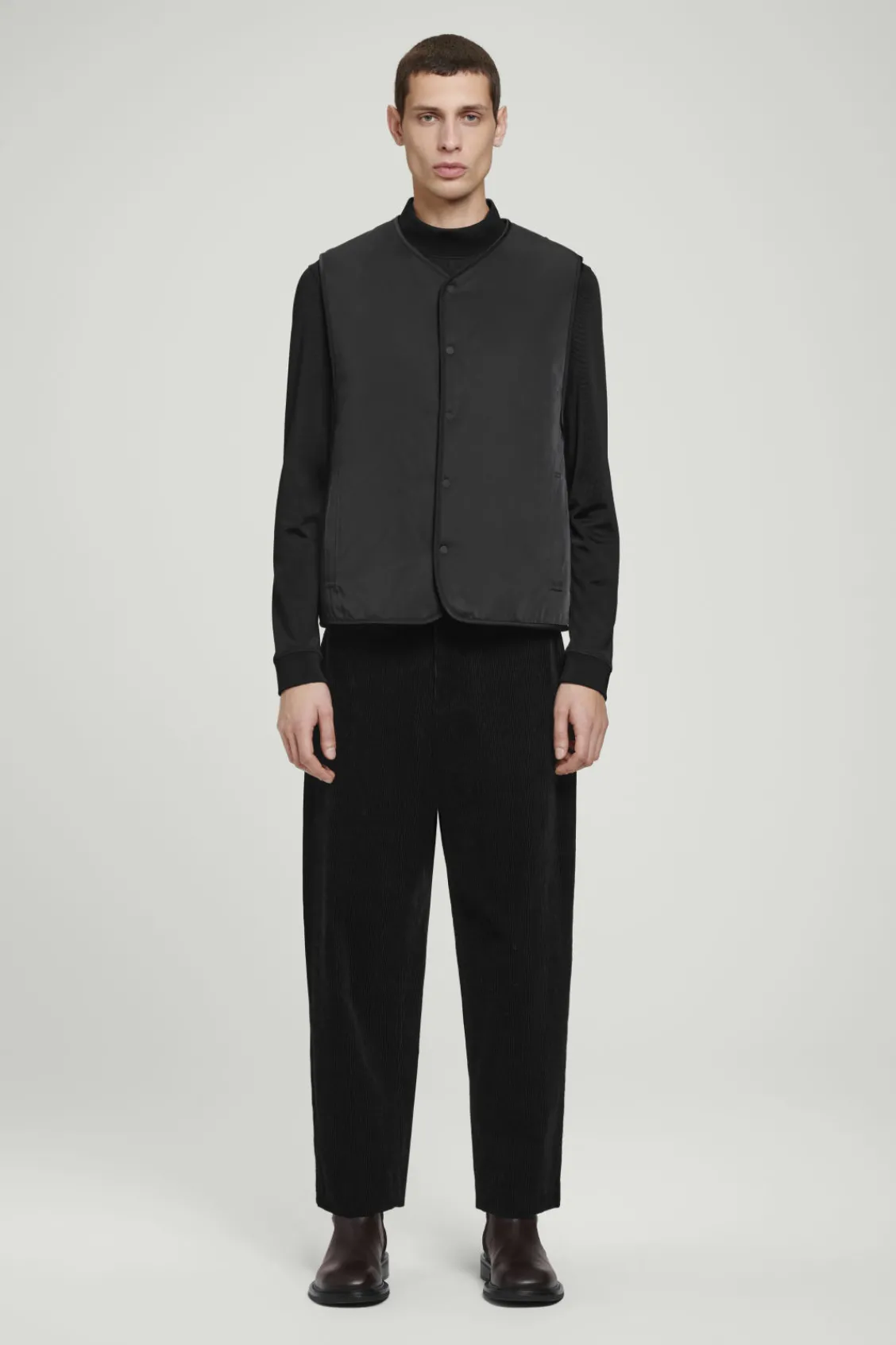 COS REVERSIBLE FAUX SHEARLING GILET- Coats & Jackets
