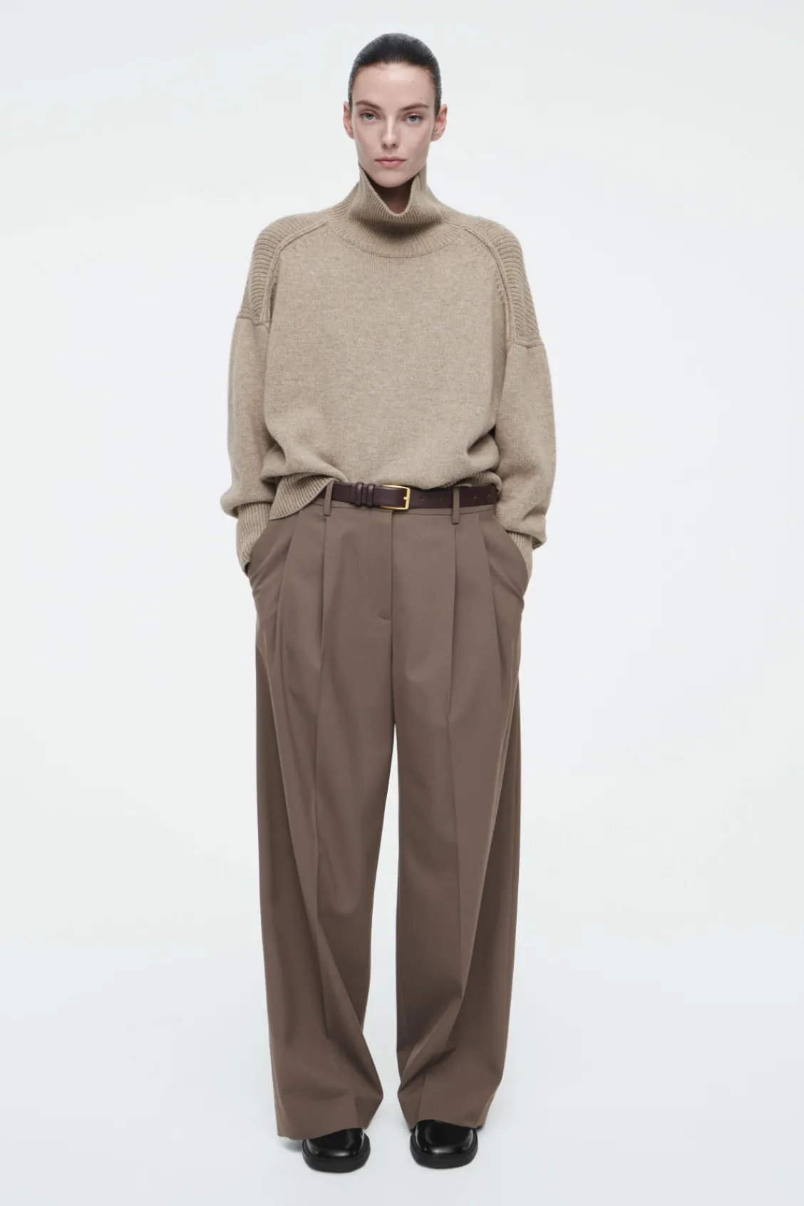 COS RIBBED MERINO WOOL TURTLENECK SWEATER-Women Sweaters & Cardigans