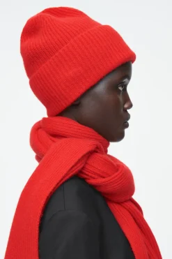 COS RIBBED WOOL AND CASHMERE BEANIE-Women Hats & Scarves | Cashmere