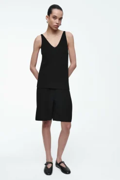 COS RIBBED-KNIT BERMUDA SHORTS-Women Pants | Sweaters & Cardigans