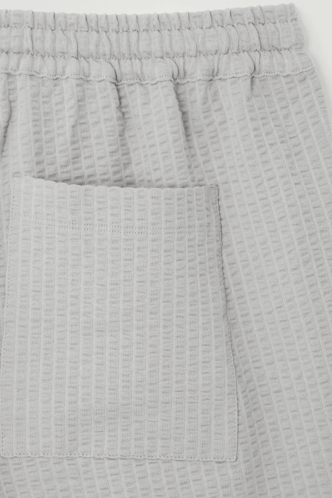 COS SEERSUCKER ELASTICATED SHORTS- Matching Sets | Pants