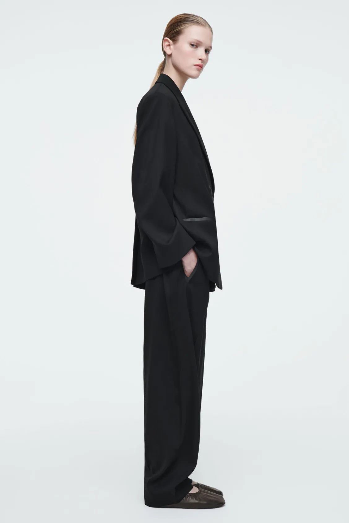 COS THE TAILORED PEAK-LAPEL BLAZER-Women Coats & Jackets