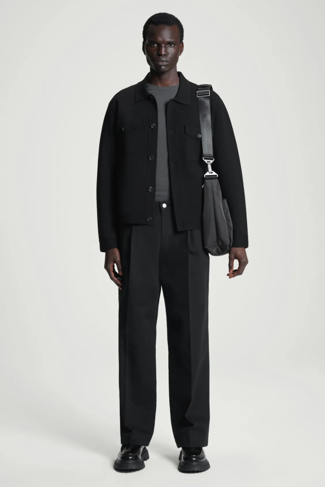 COS UTILITY MESSENGER - NYLON- Bags & Wallets
