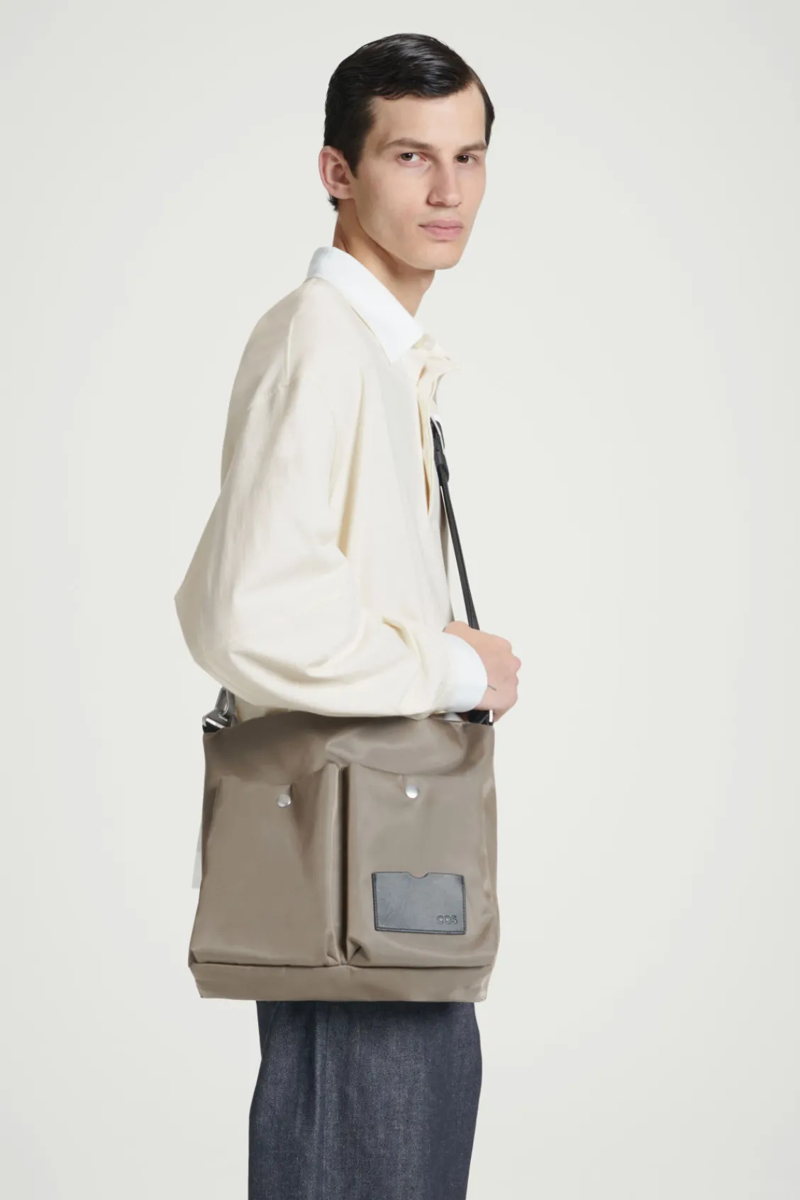COS UTILITY MESSENGER - NYLON- Bags & Wallets