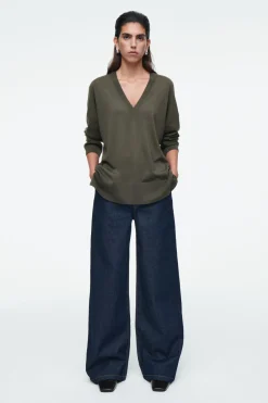COS V-NECK MERINO WOOL SWEATER-Women Sweaters & Cardigans
