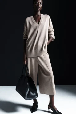 COS V-NECK MERINO WOOL SWEATER-Women Tops | Sweaters & Cardigans