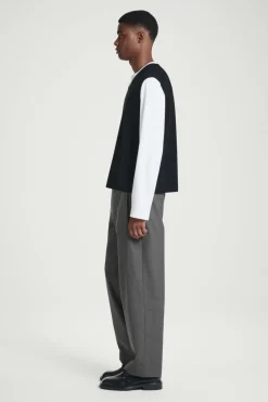 COS V-NECK MILANO-KNIT WOOL TANK- Sweaters & Cardigans