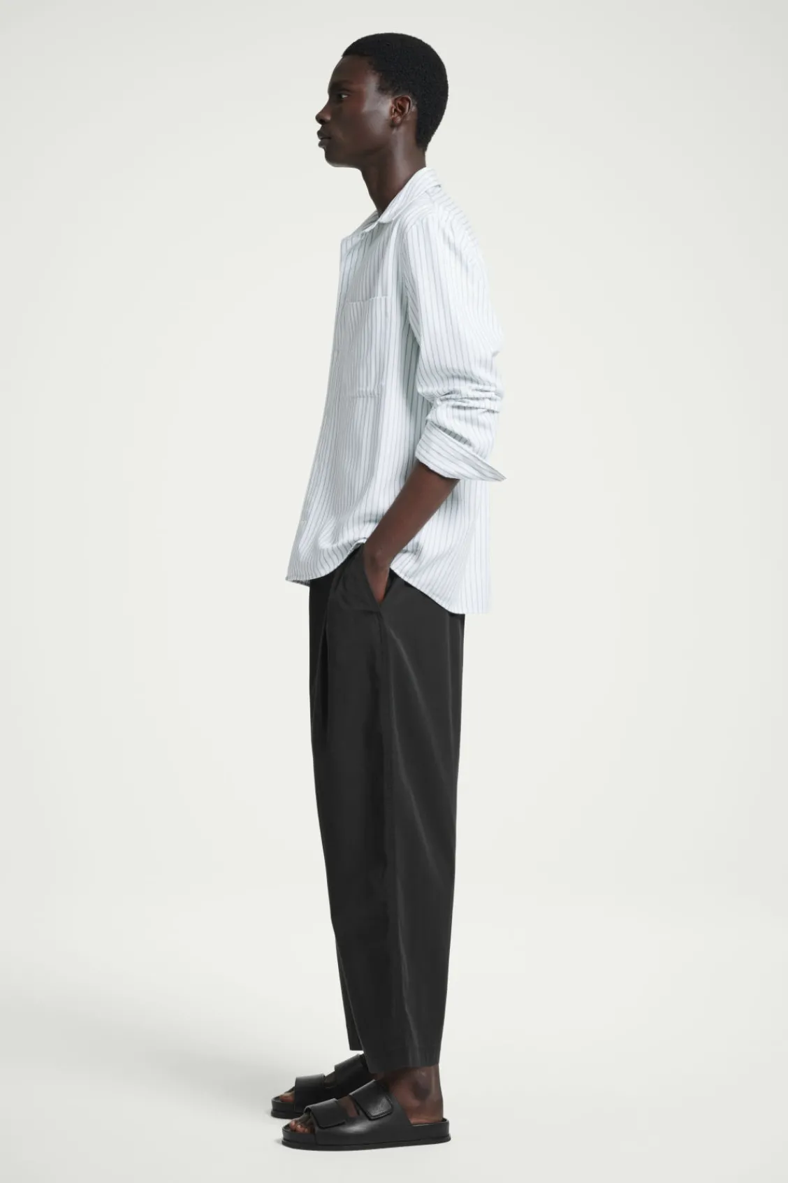 COS WIDE-LEG ELASTICATED PANTS- Pants