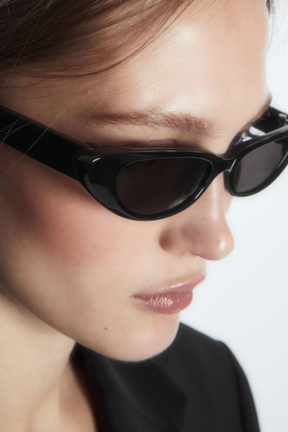 COS WING SUNGLASSES - CAT-EYE-Women Sunglasses