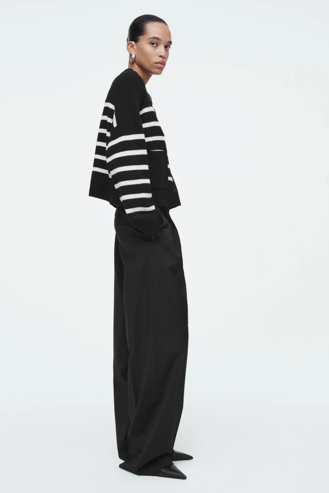 COS WOOL CREW-NECK CARDIGAN-Women Sweaters & Cardigans