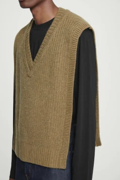 COS WOOL-CASHMERE V-NECK HYBRID TANK- Cashmere | Sweaters & Cardigans